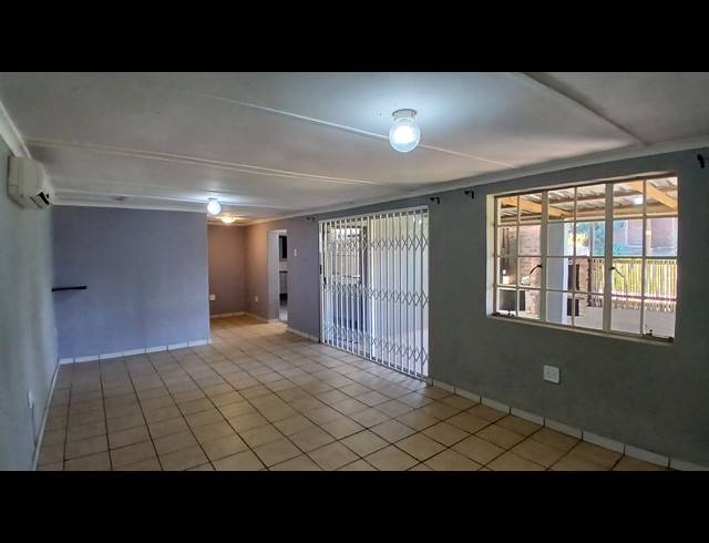 3 BEDROOM HOUSE TO LET IN BISHOPSTOWE